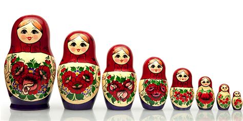  《Russian Doll》：穿越時空、探尋自我迷失的黑色喜劇